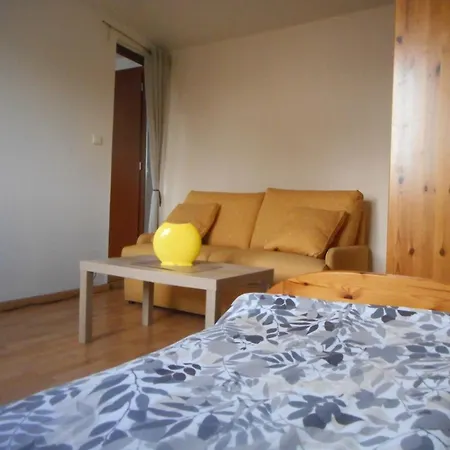 Clea Apartment